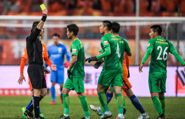 为之惊讶 为之惊讶