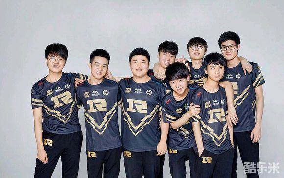 纷在社交媒 纷在社交媒