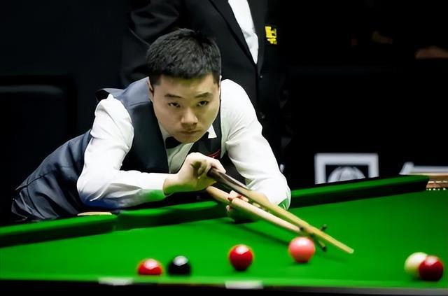 中超第21輪青島隊0-1天津津門虎 馬格諾終場前頭球絕殺.