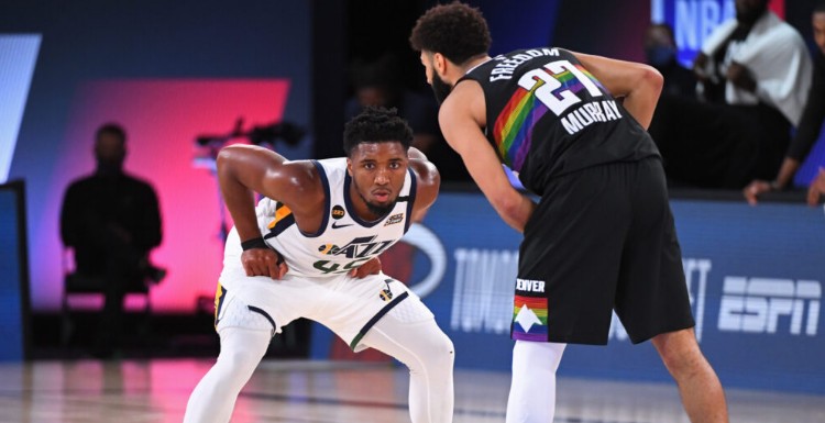 强硬的防守 强硬的防守