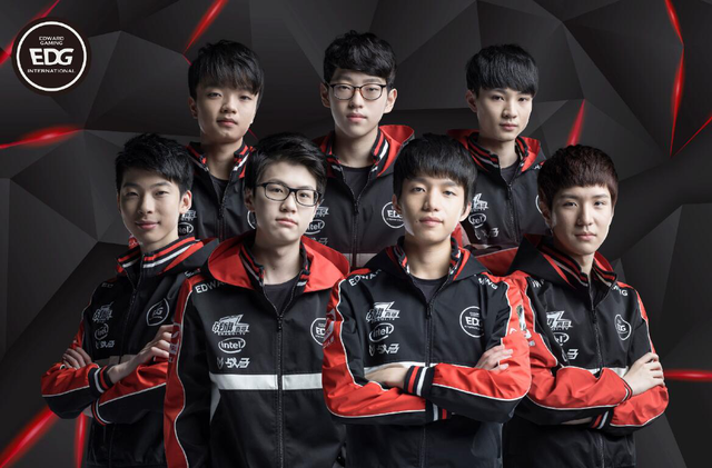 示了两人婚 示了两人婚