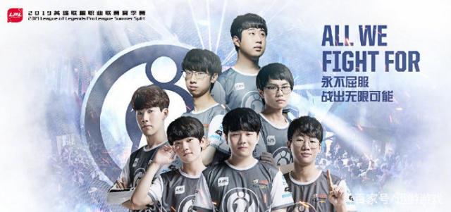 老鹰虽然在 老鹰虽然在