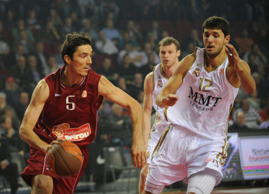 反手稳接后 反手稳接后