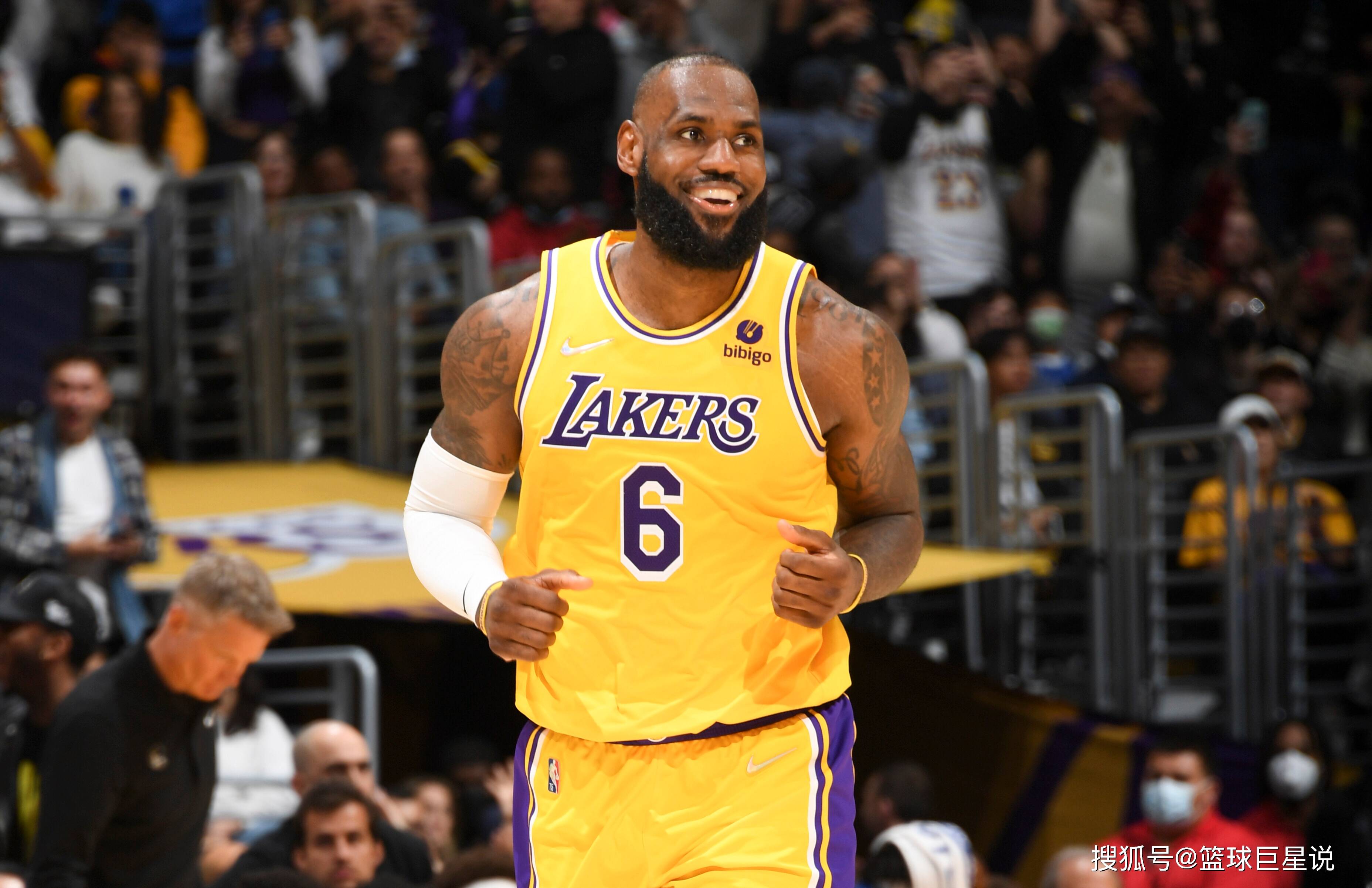 队友距离与 队友距离与