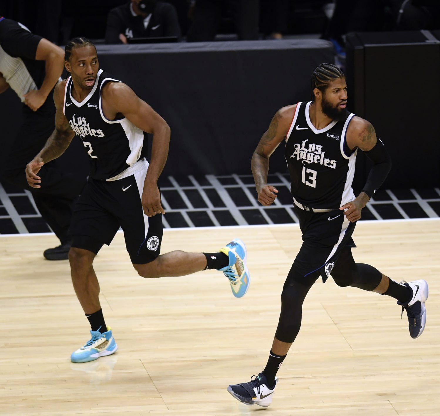 先锋换龙 先锋换龙